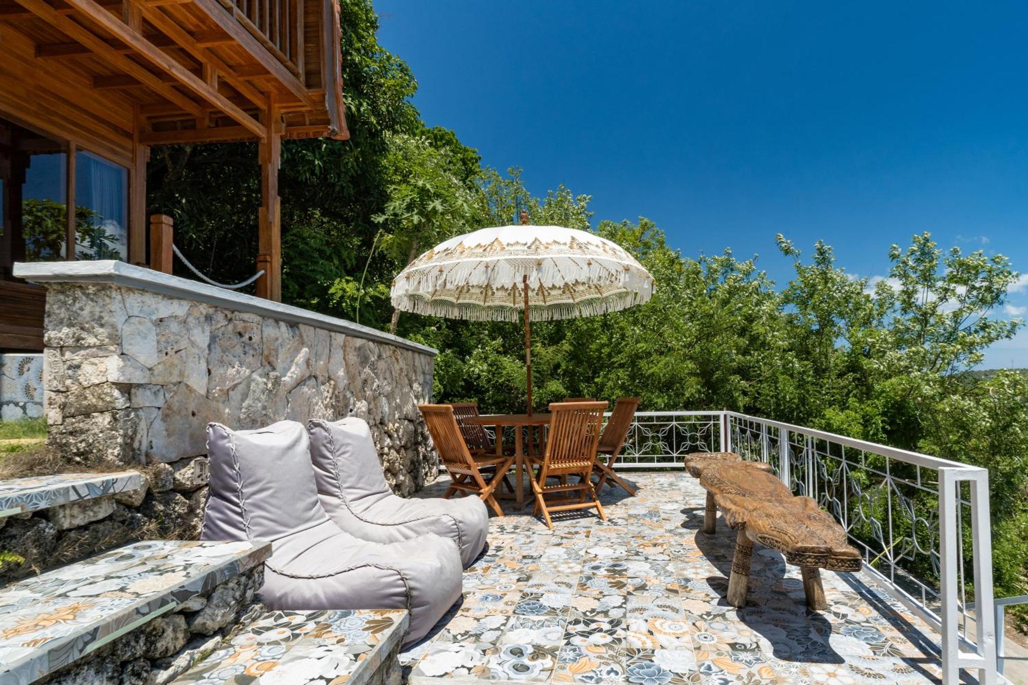 Butterfly Villas Nusa Ceningan นูซาเลมโบงัน ภายนอก รูปภาพ